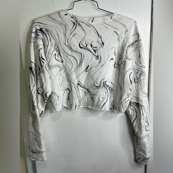 VS Pink Custom Cropped Marble Pullover Sweatshirt - Picture 2 of 3